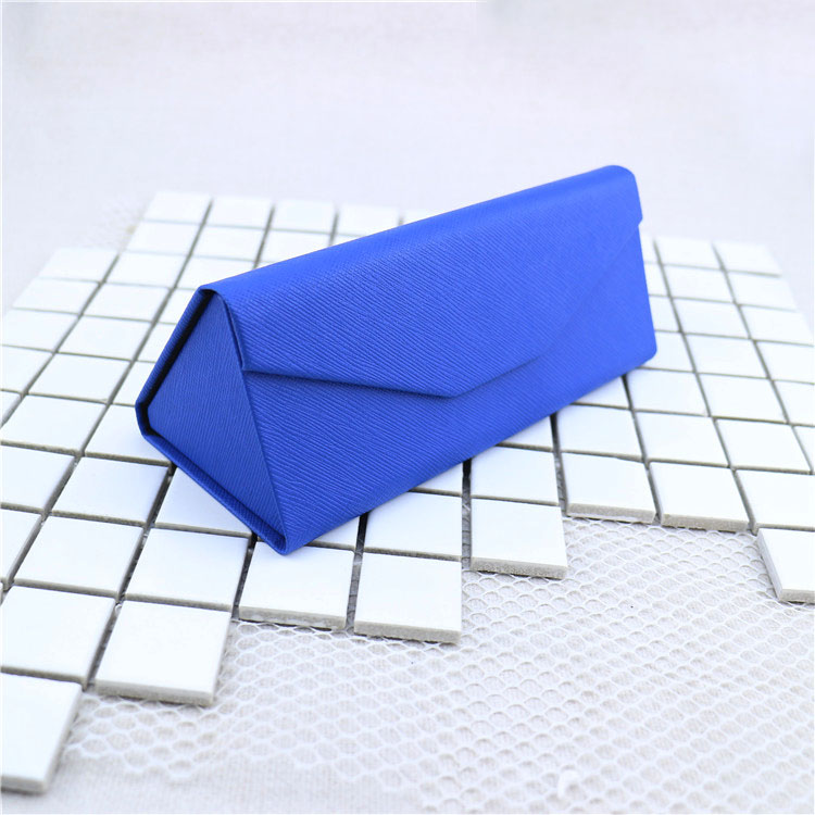 Folding case