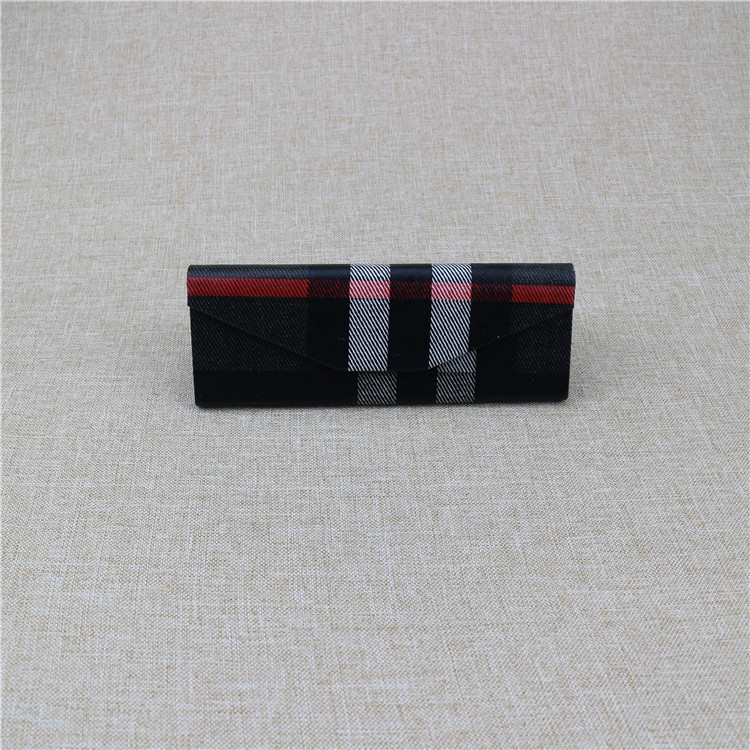 Folding case