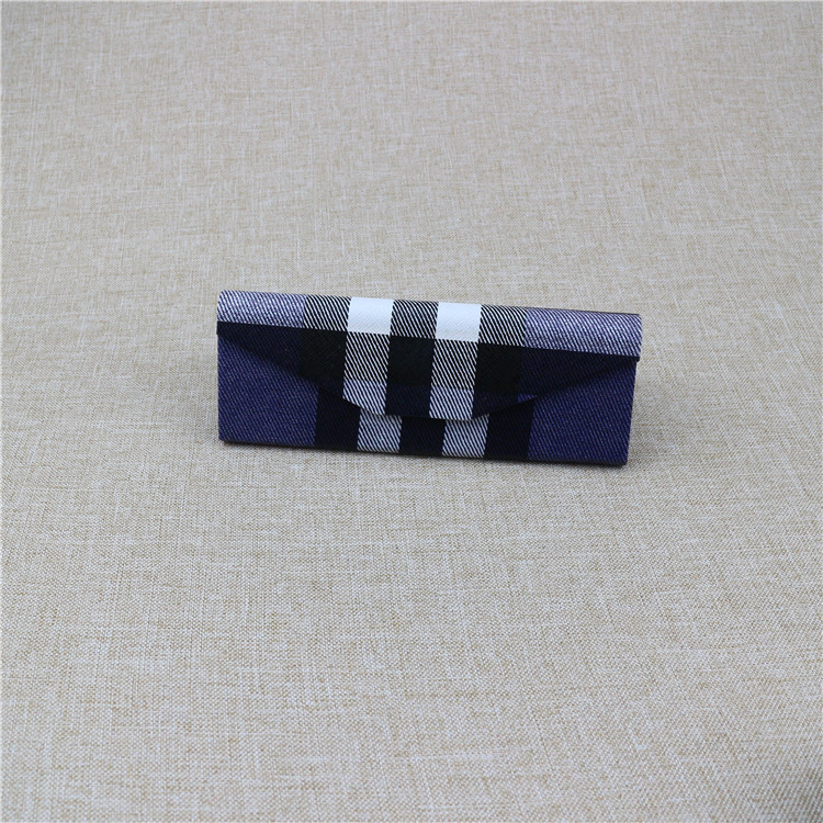 Folding case