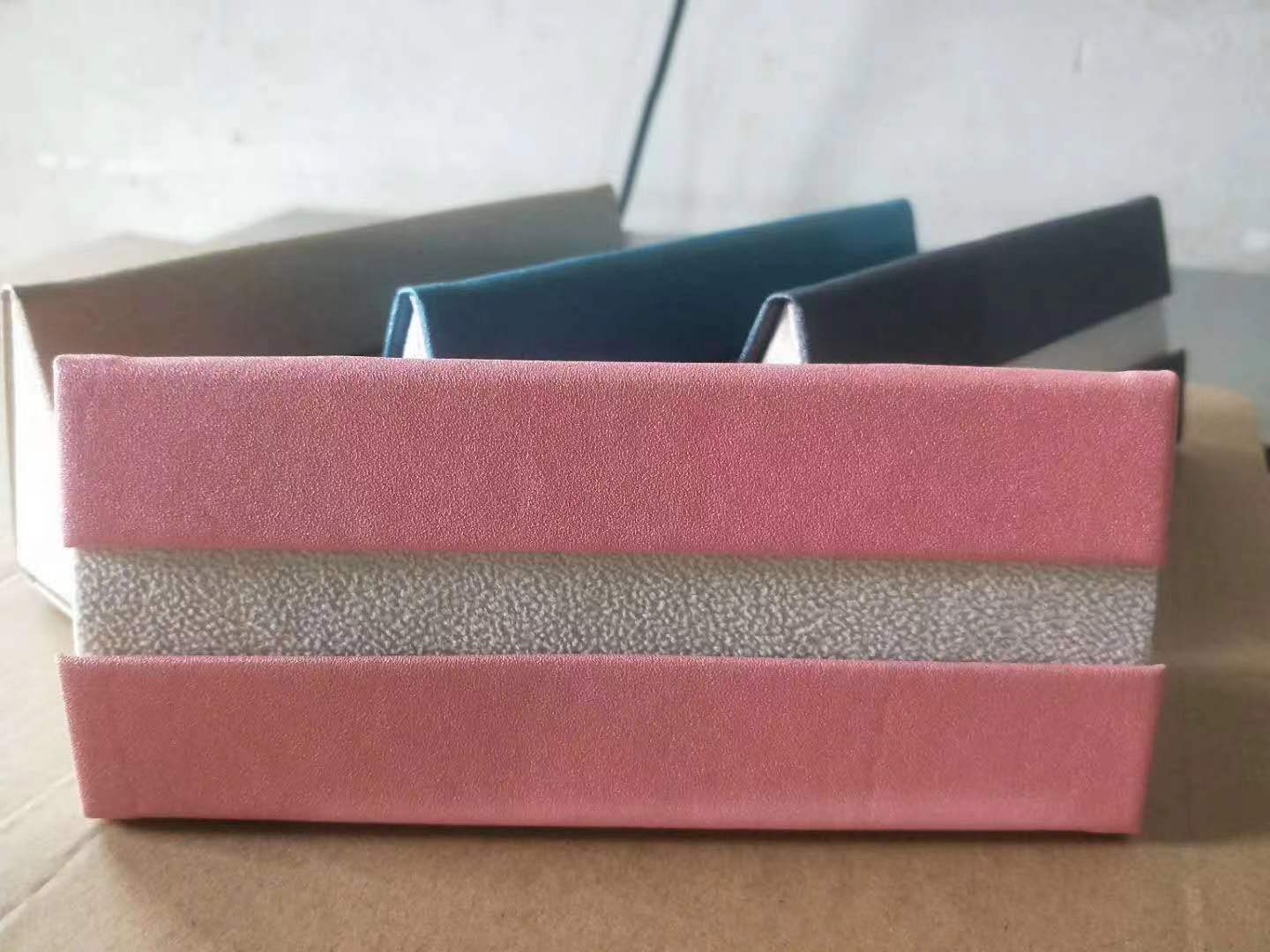 Folding case