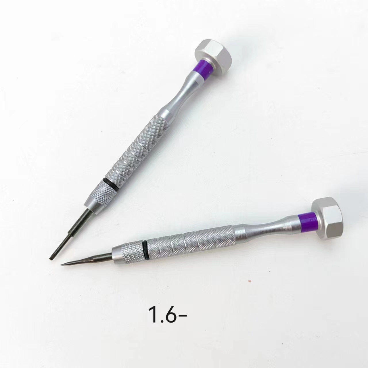 Screwdriver 1.6+-
