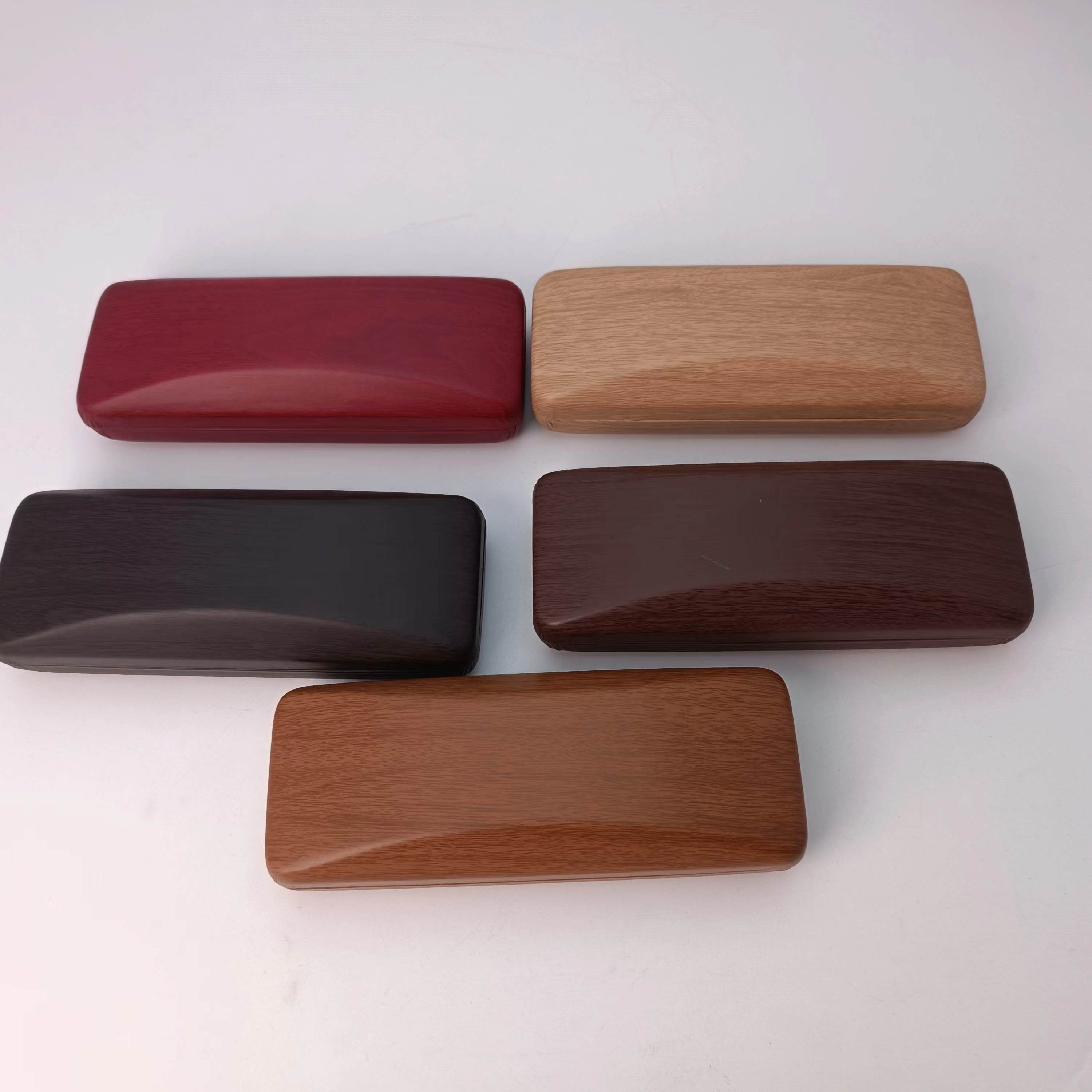 Glasses case