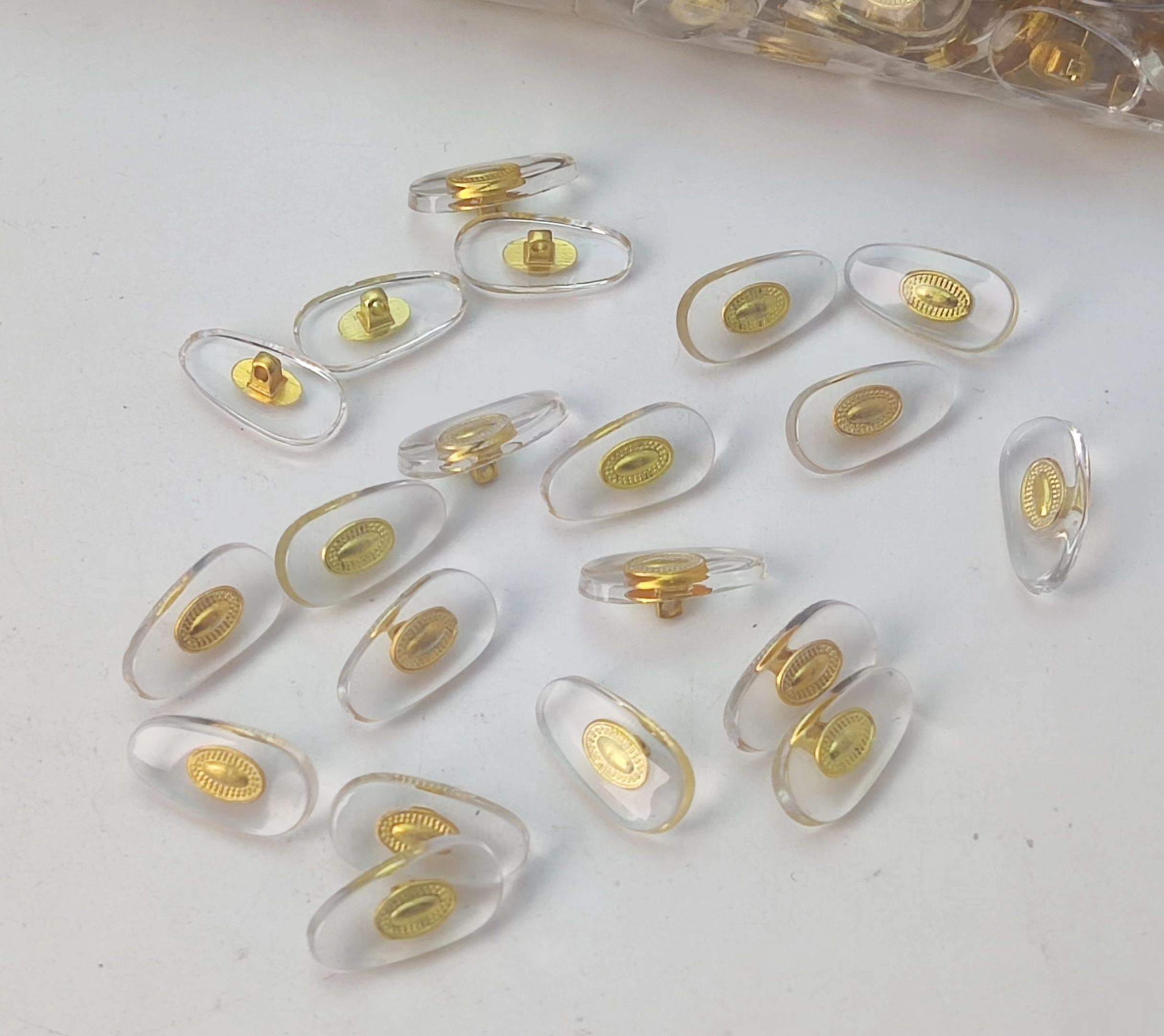 Nose pad 金色米芯锁式托叶JM-49
