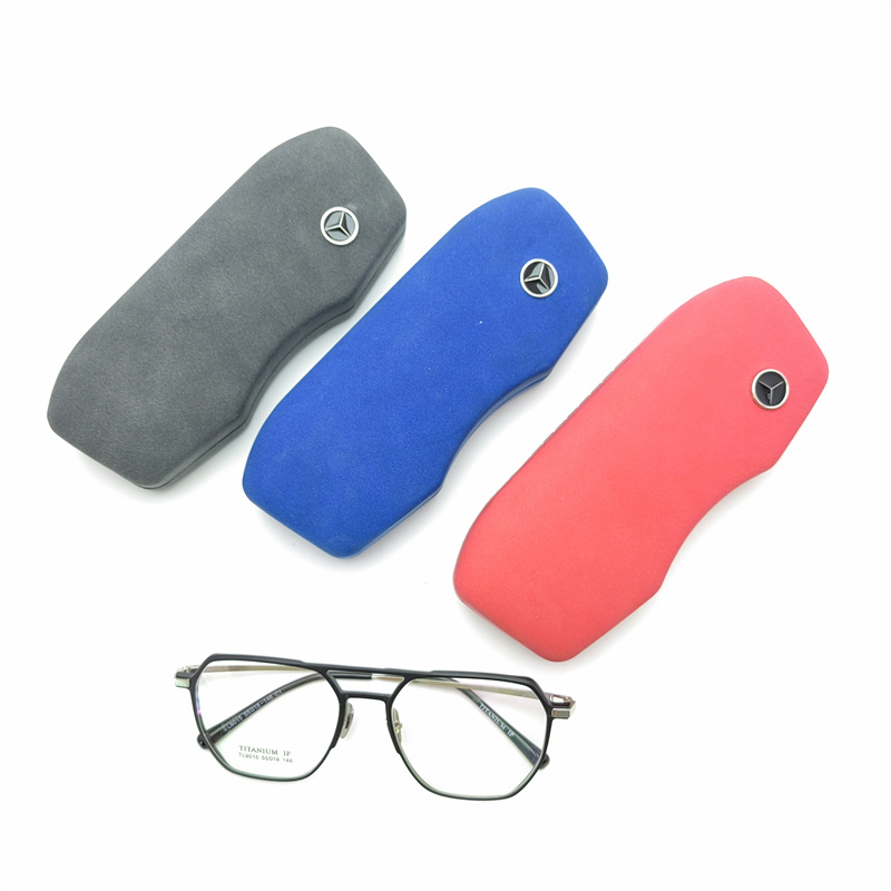 Hard case