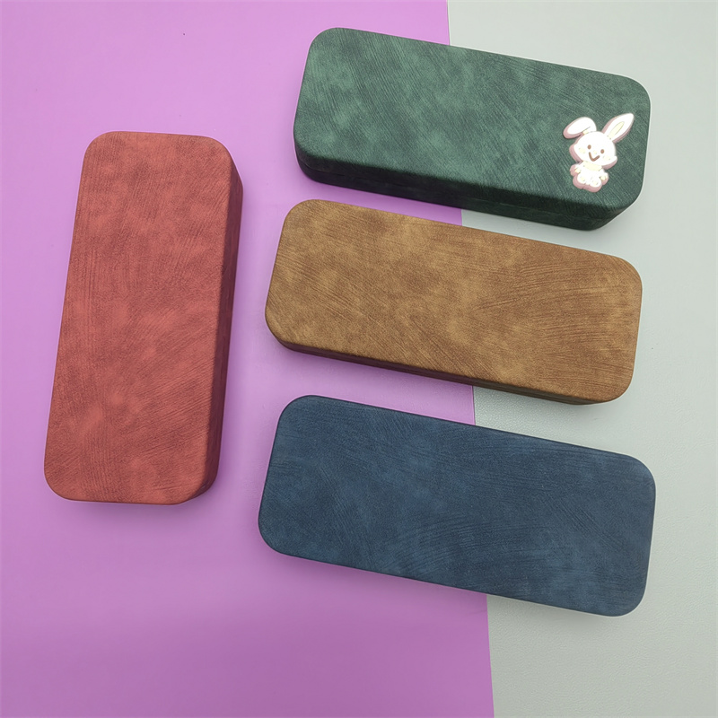 Hard case
