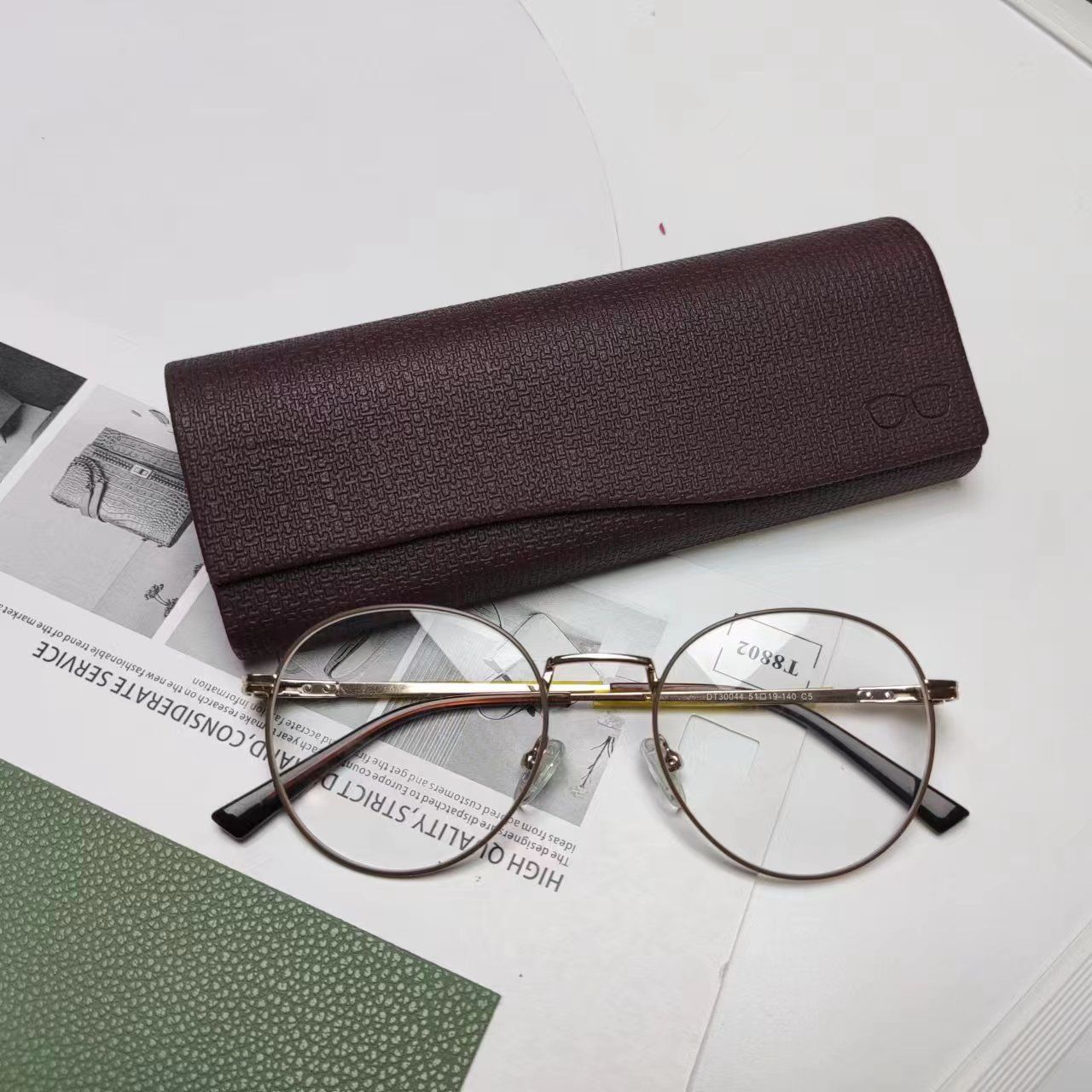 glasses case