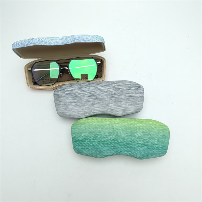 Hard case