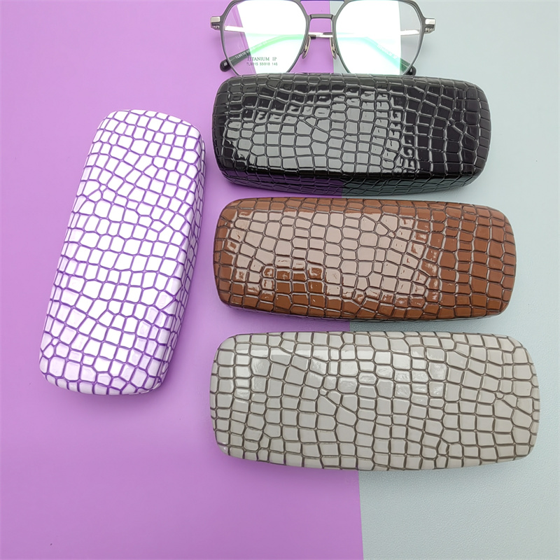 Hard case