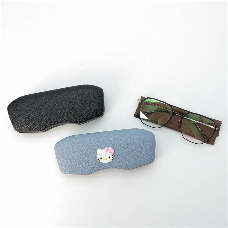 Hard case