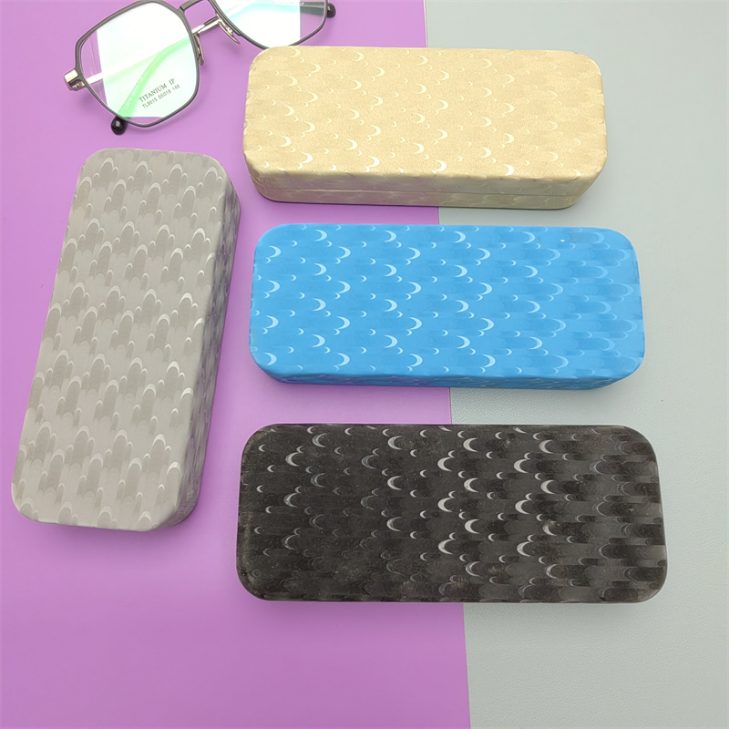 Hard case