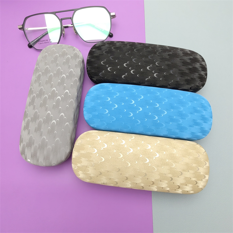 Hard case
