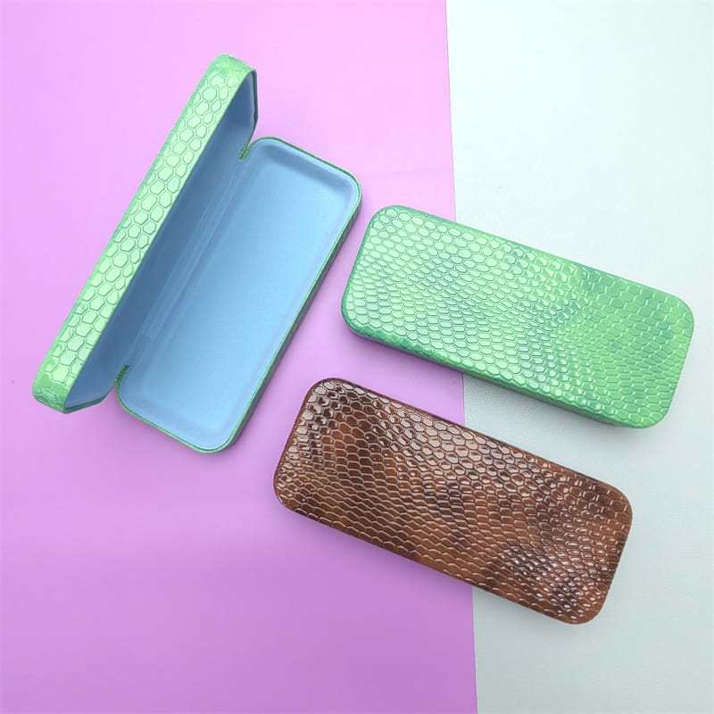 Hard case