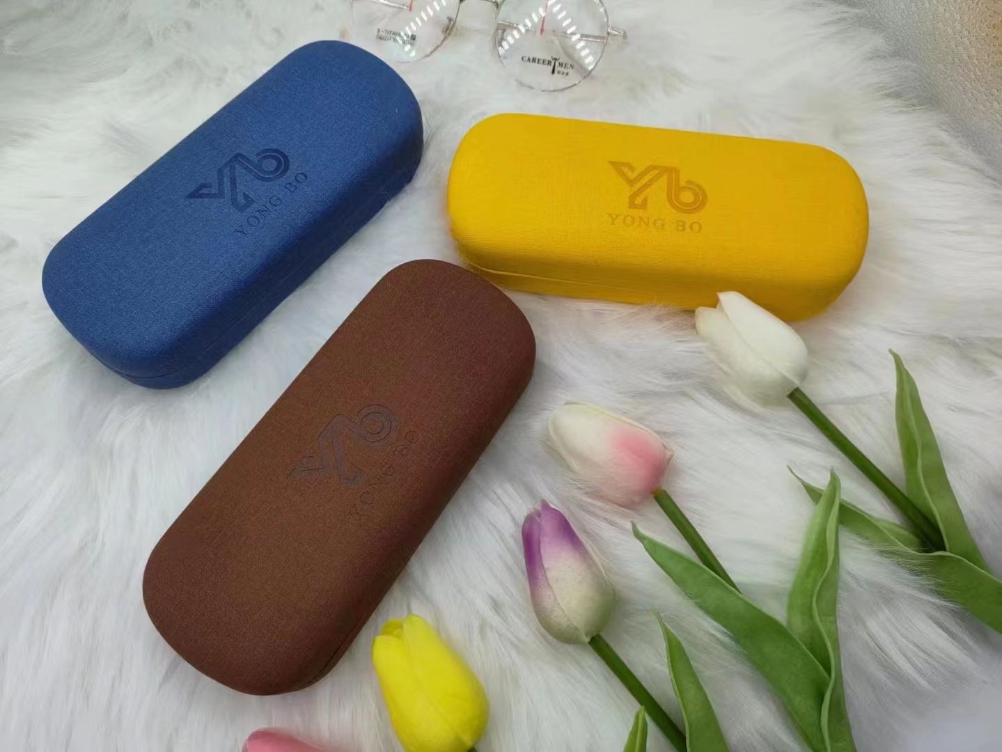 Glasses case