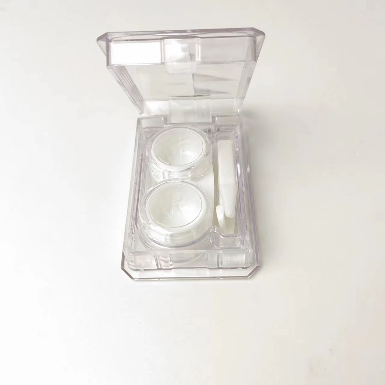 Contact lens case