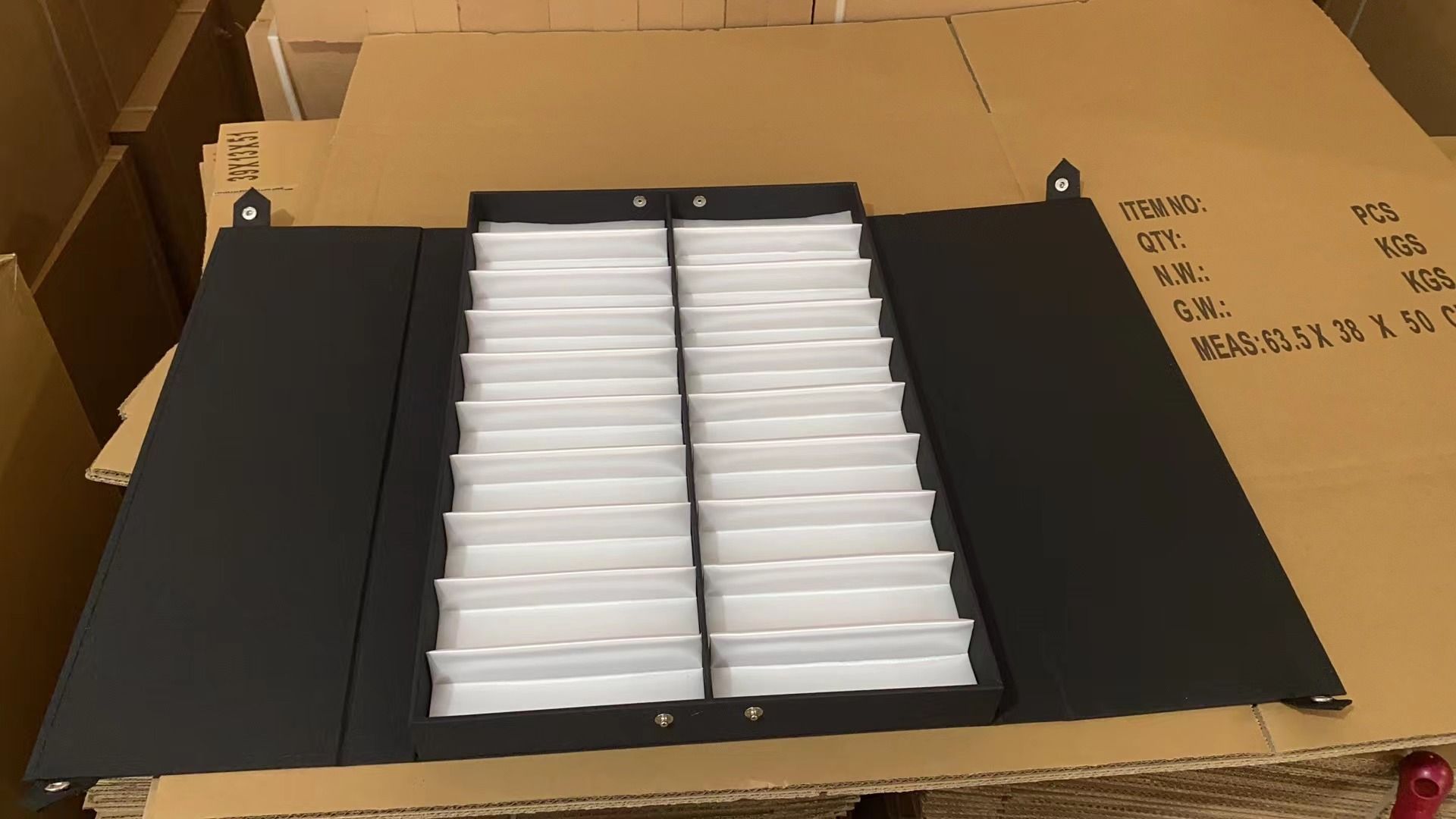 Tray