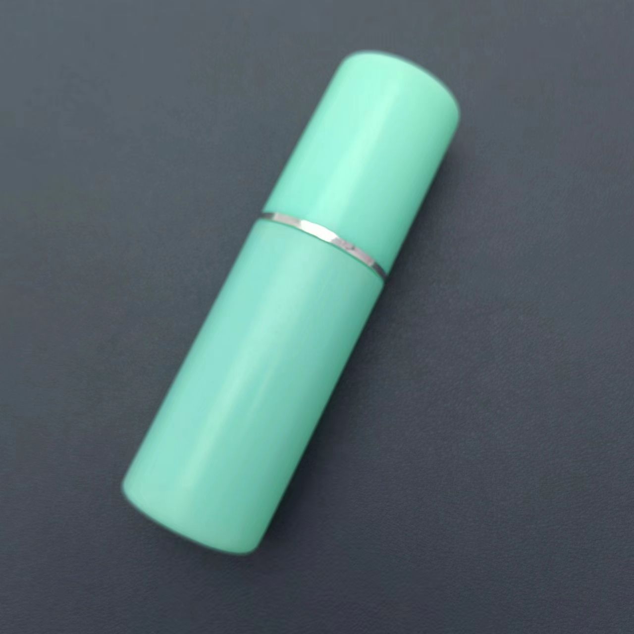 Lens cleaner