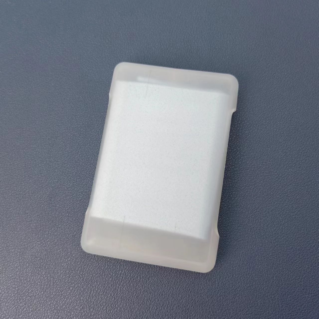 Lens  cleaner
