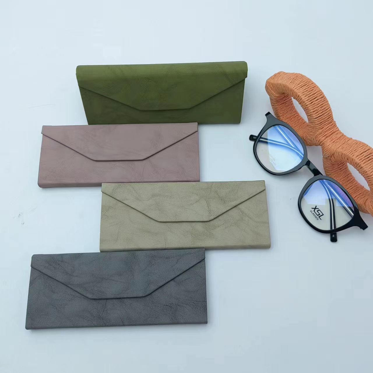 Folding case