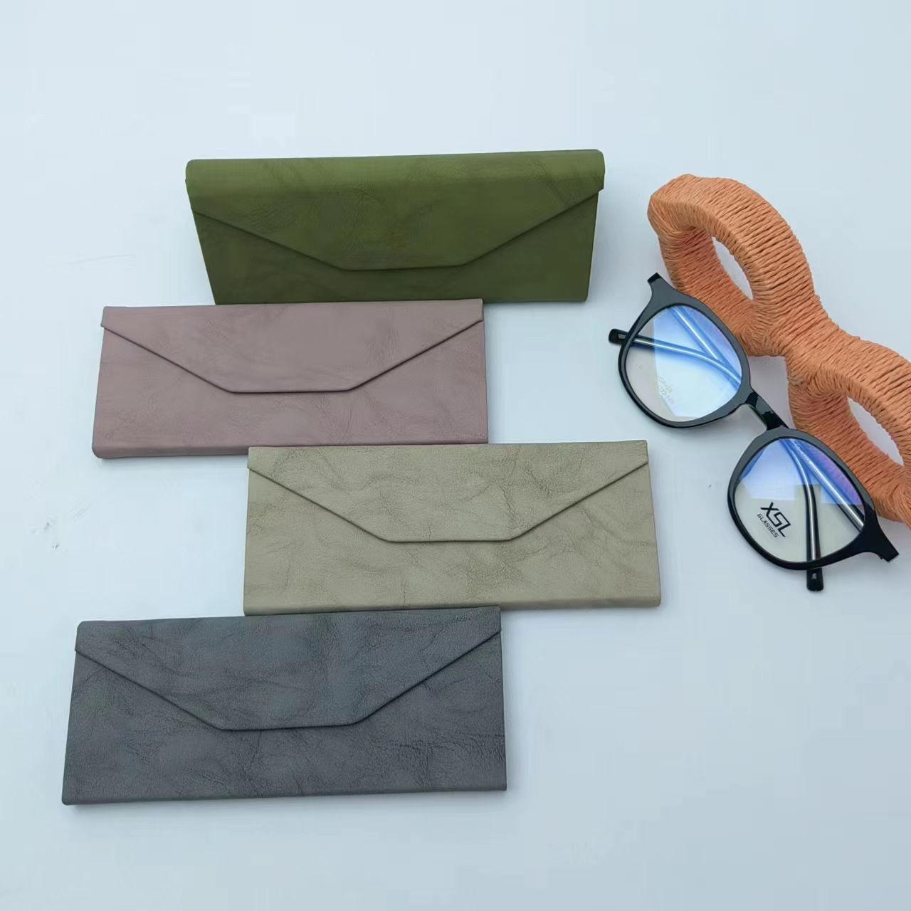 Folding case