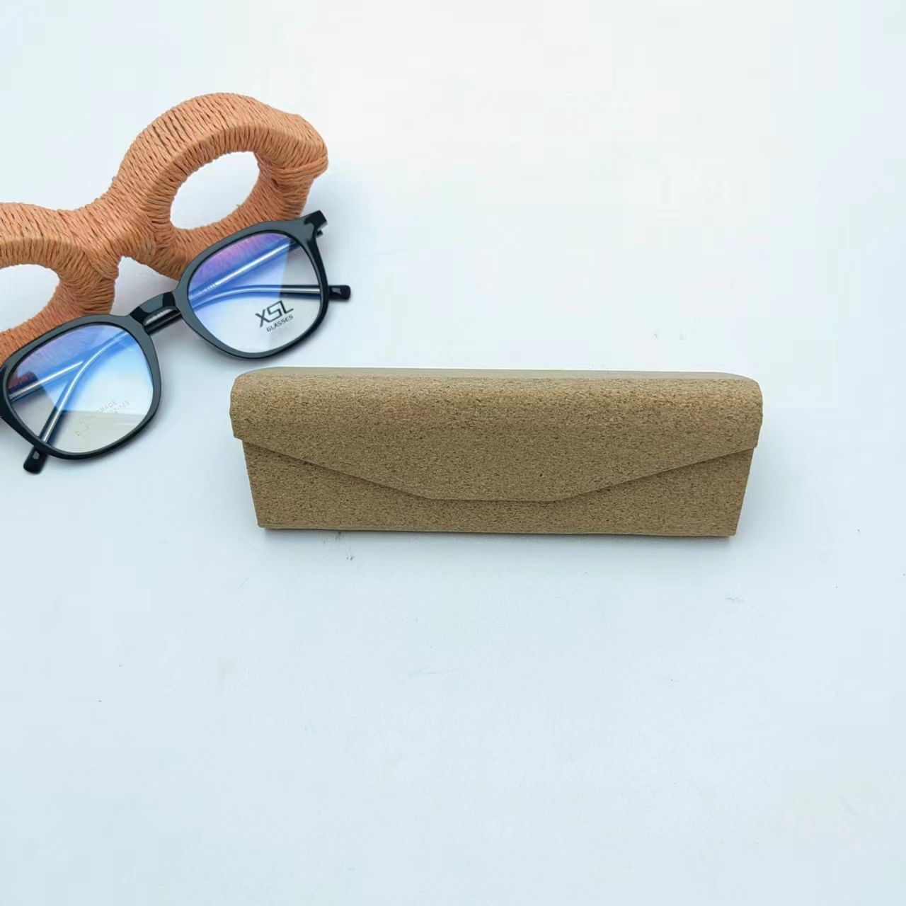 Folding case