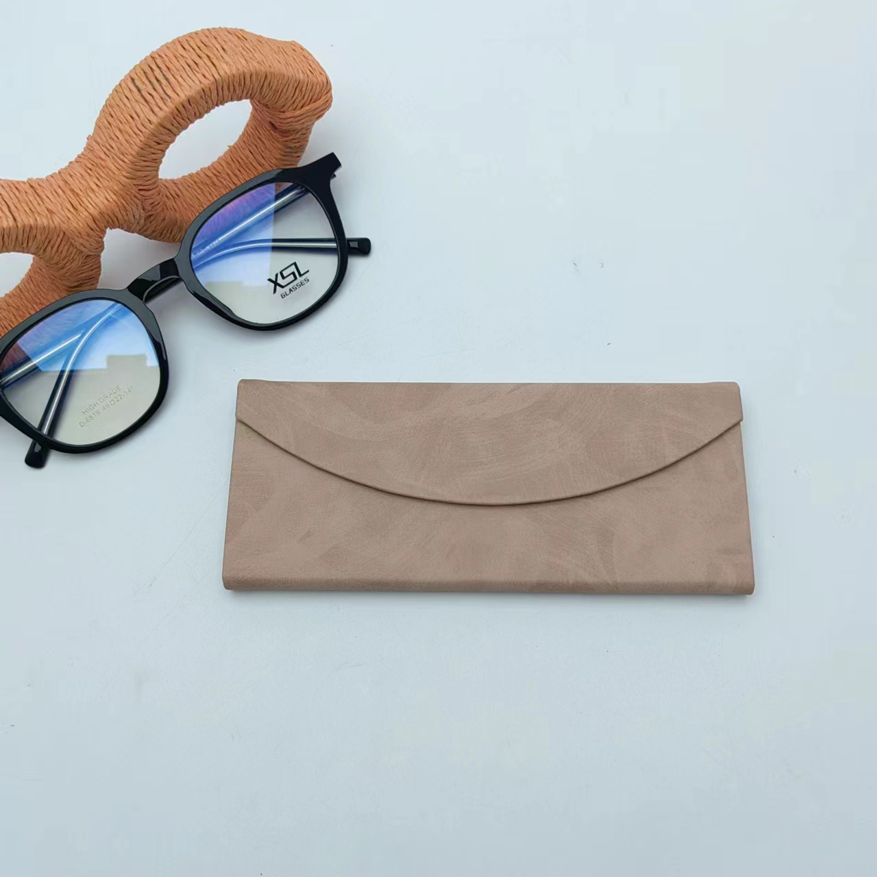 Folding case