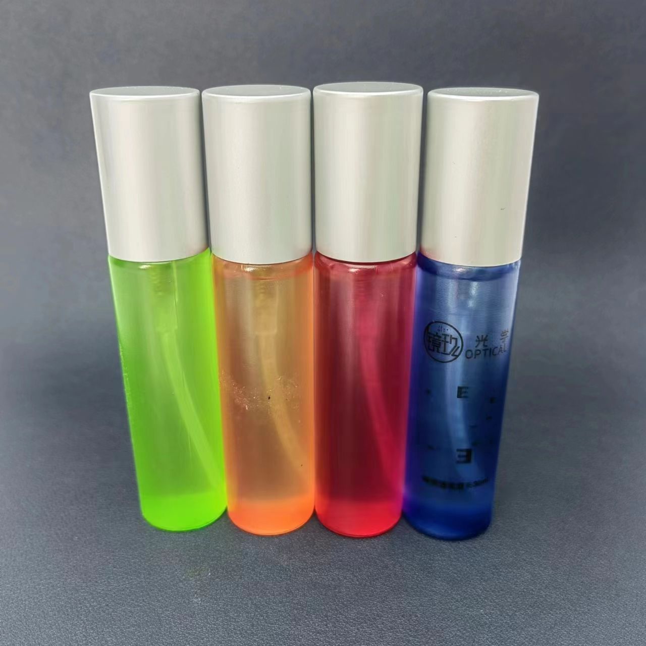 Lens cleaner
