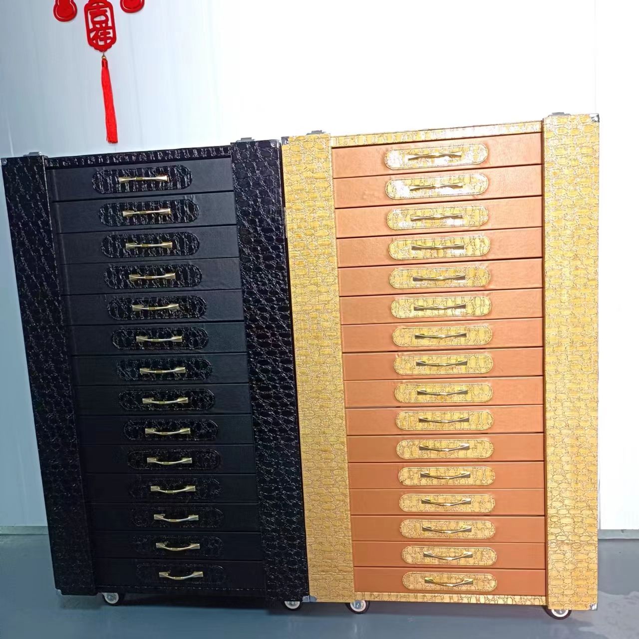 Sample cabinet