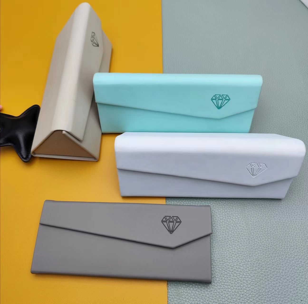 Folding case