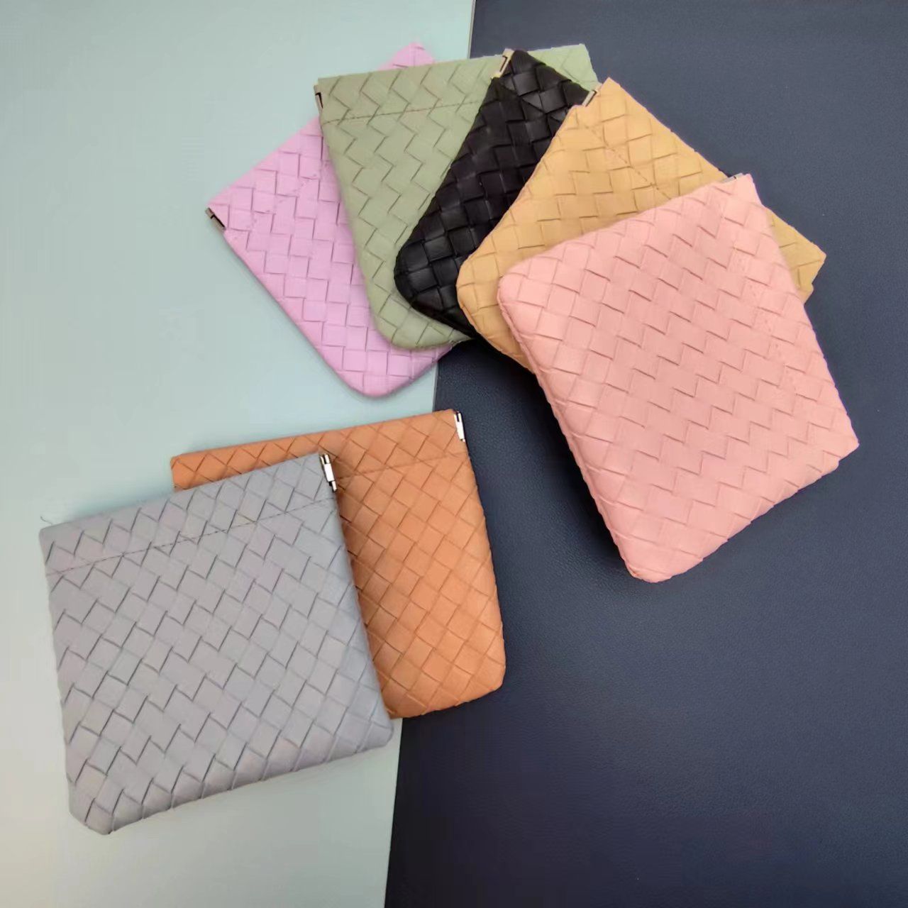 Glasses pouch