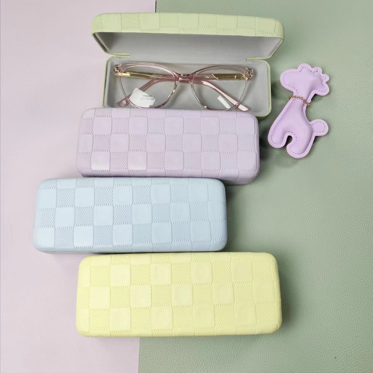Glasses case