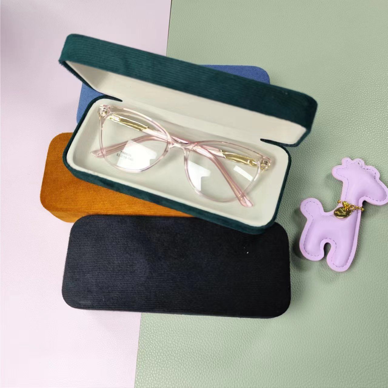 Glasses case