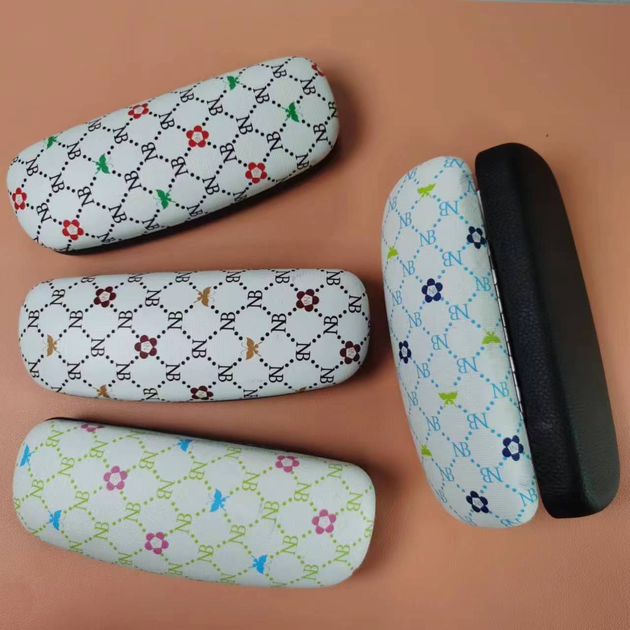 lron Glasses case 
