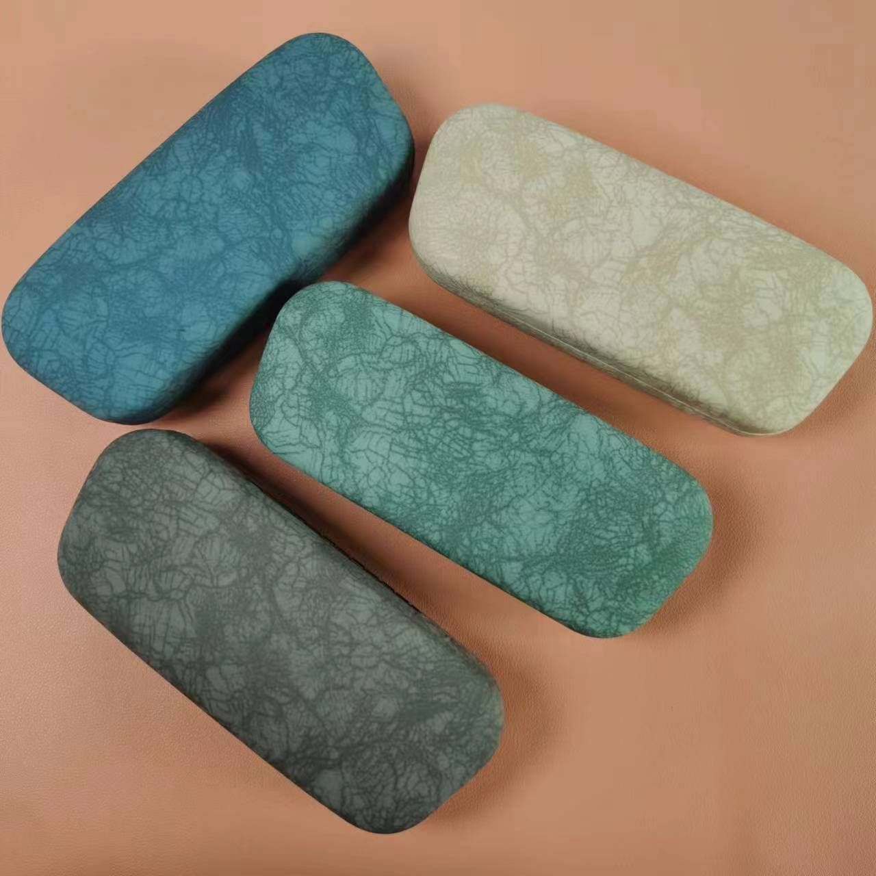 lron Glasses case