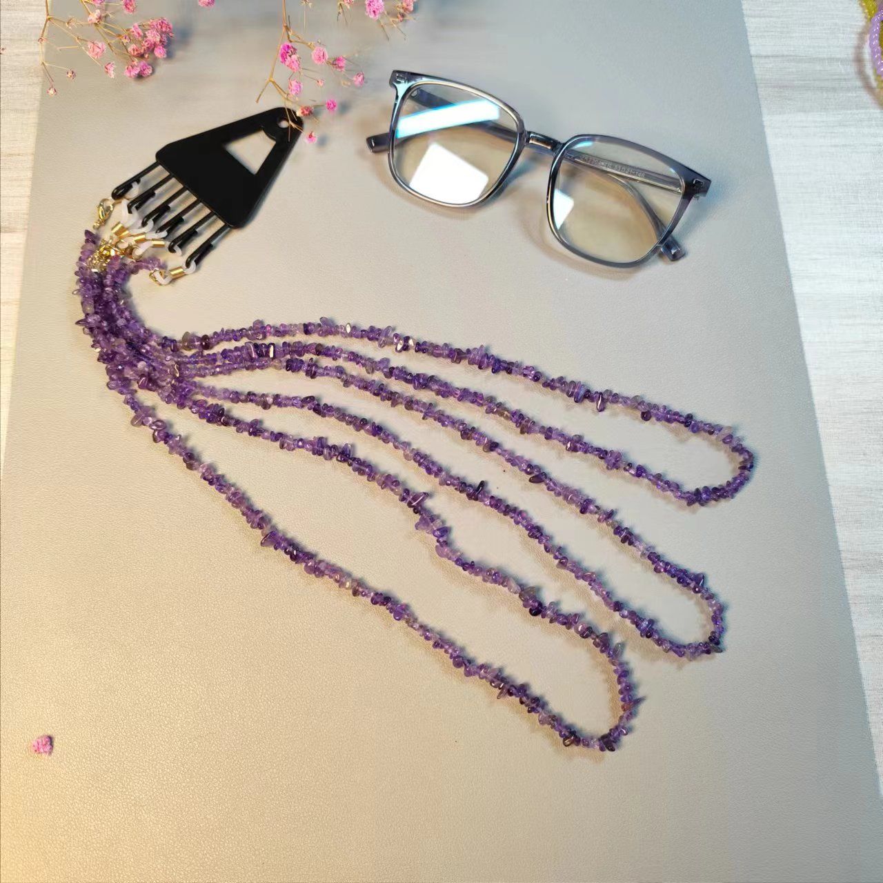 Glasses chain