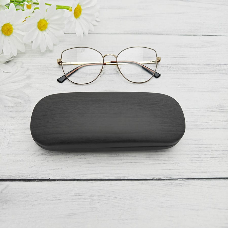 Hard case