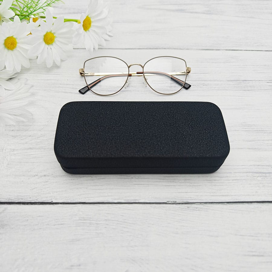 Hard case