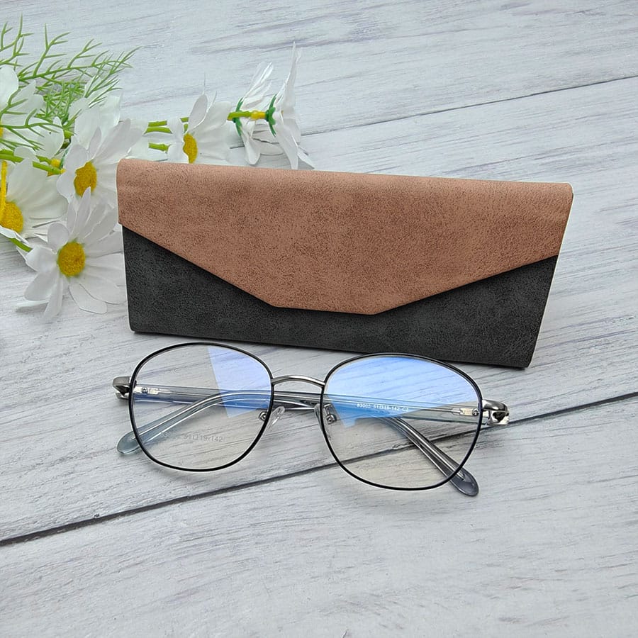 Folding case
