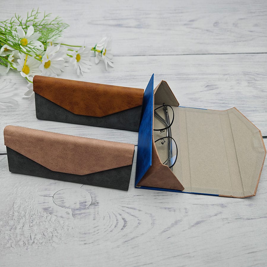 Folding case