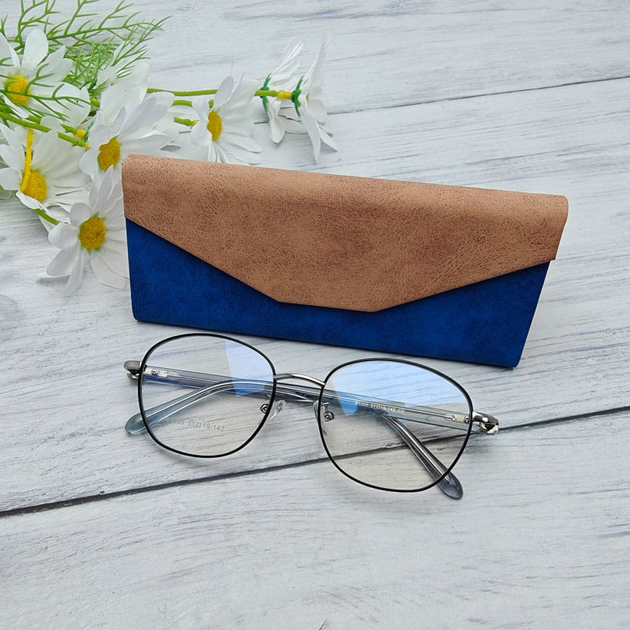 Folding case