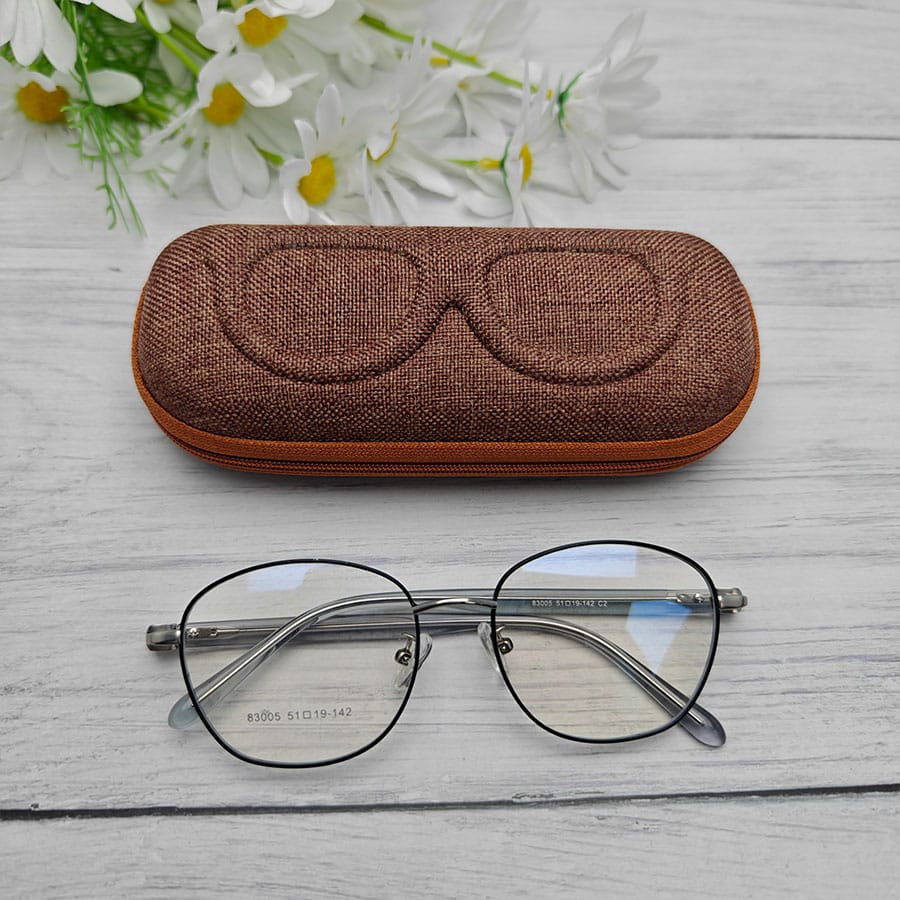 Zipper glasses case