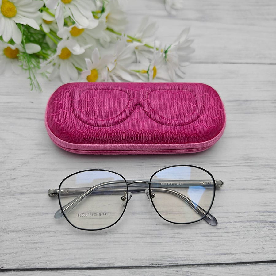 Zipper glasses case