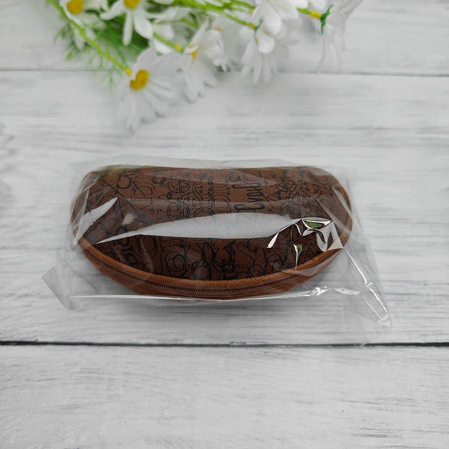 Zipper glasses case