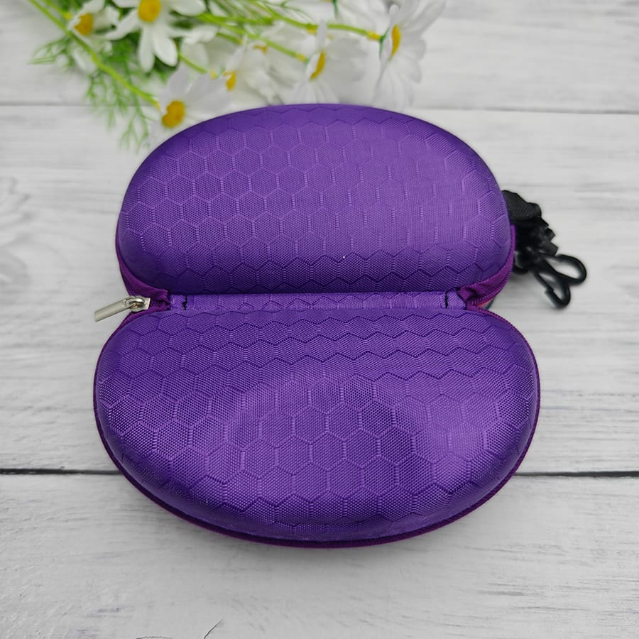 Zipper glasses case