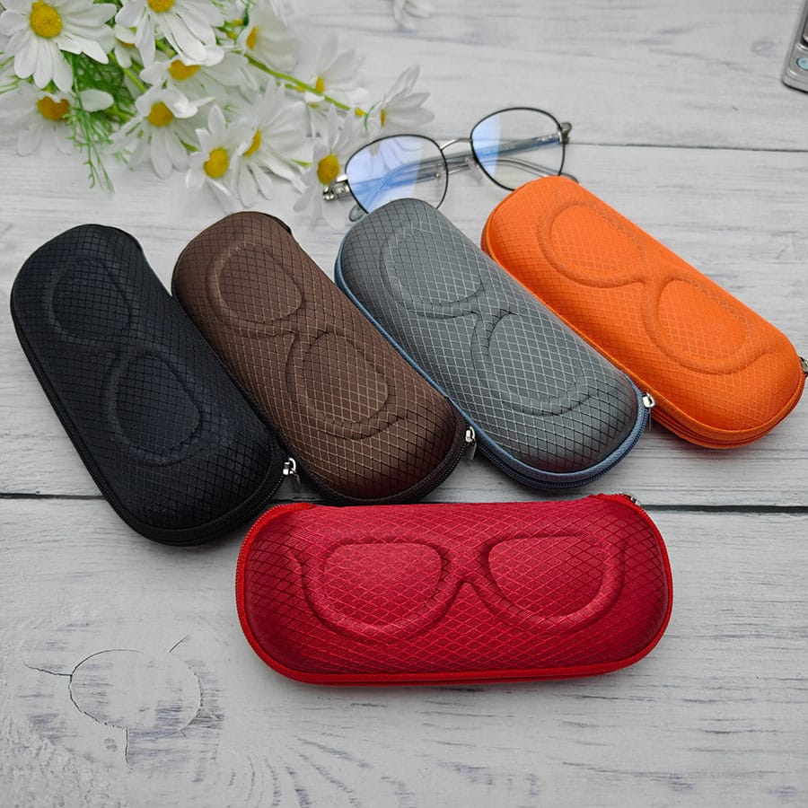 Zipper glasses case