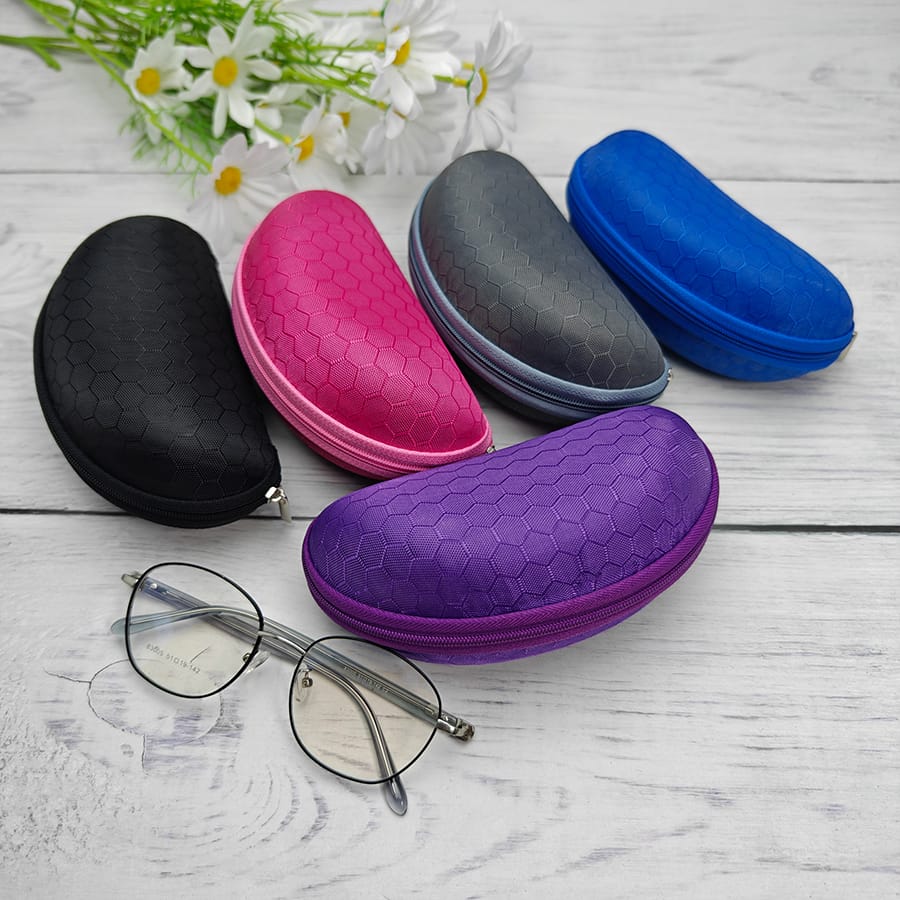 Zipper glasses case