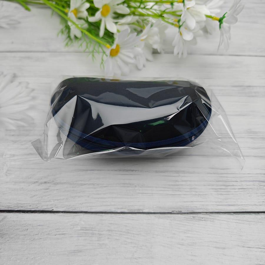 Zipper glasses case