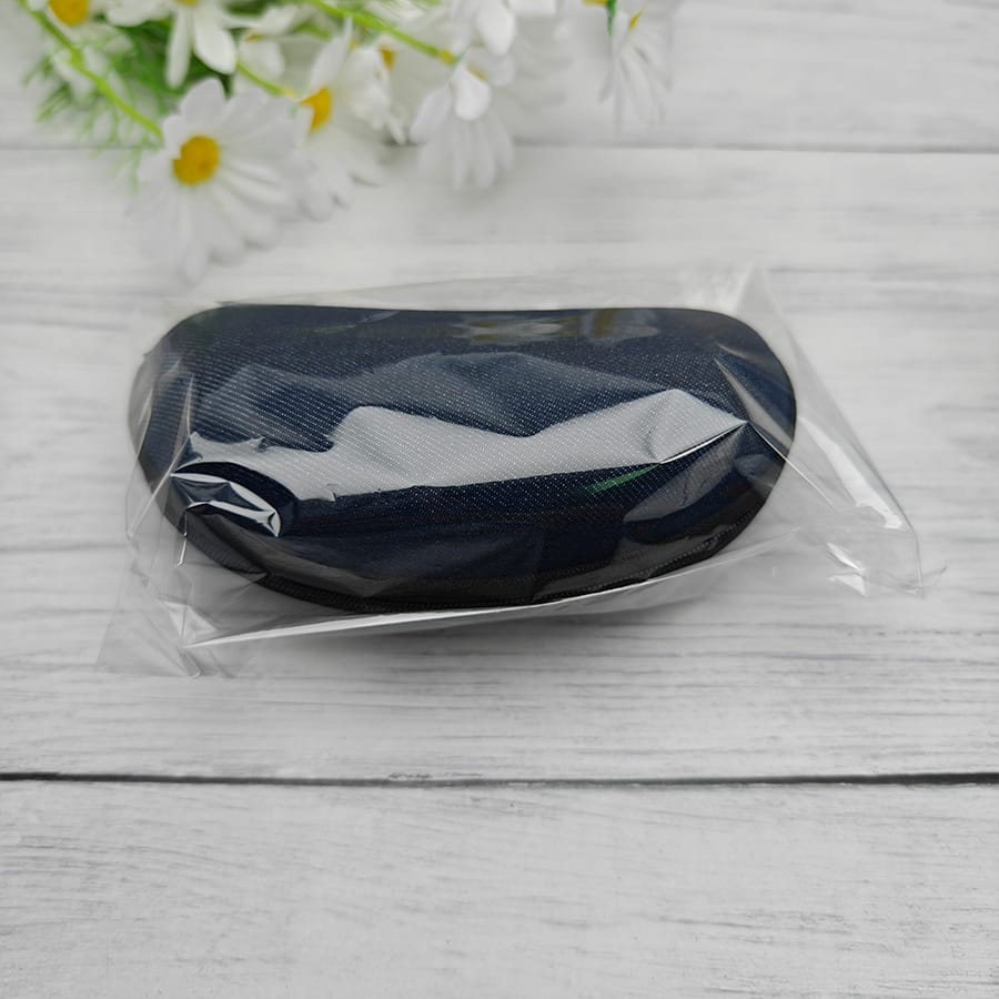 Zipper glasses case