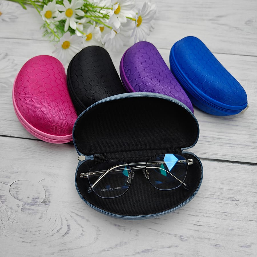 Zipper glasses case