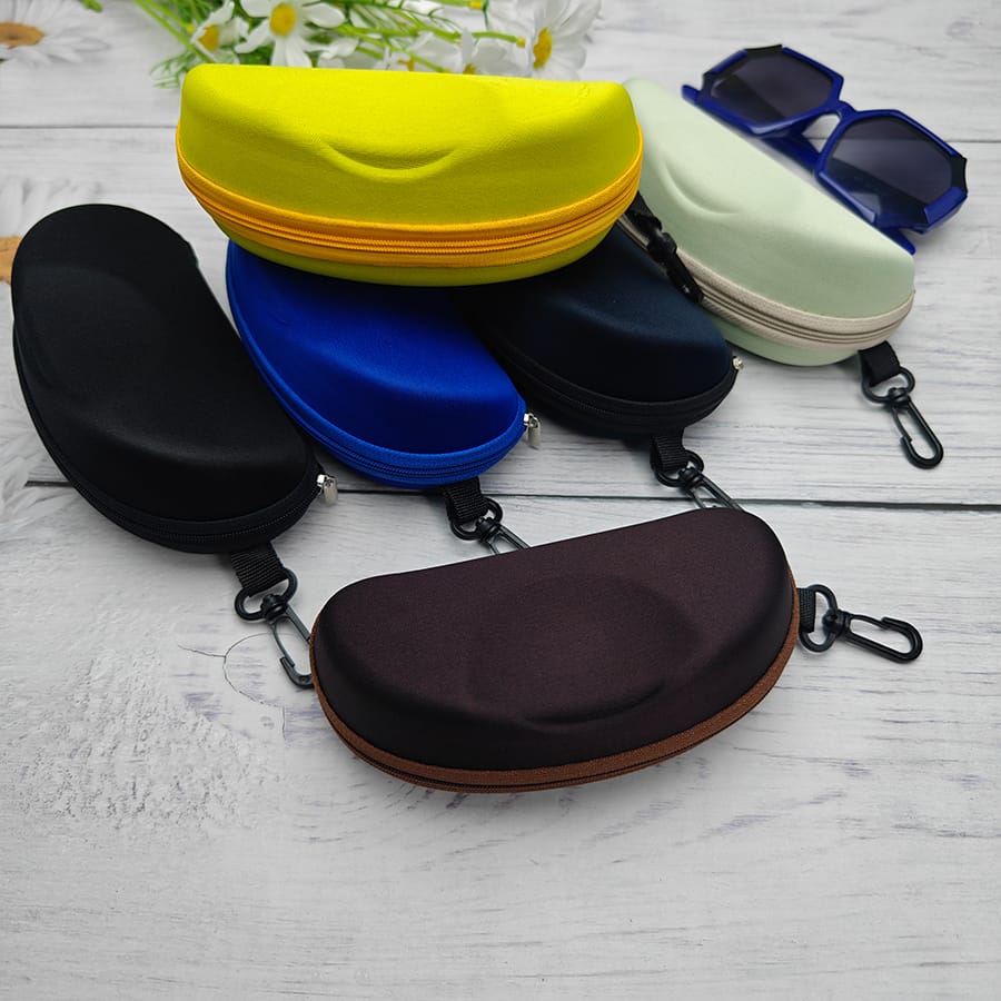 Zipper glasses case