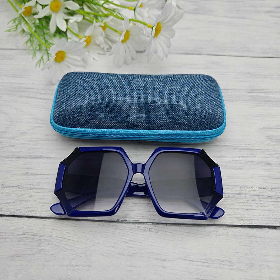 Zipper glasses case